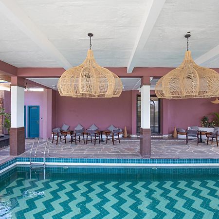 Casa Blanca Lakecity Ουνταϊπούρ Εξωτερικό φωτογραφία