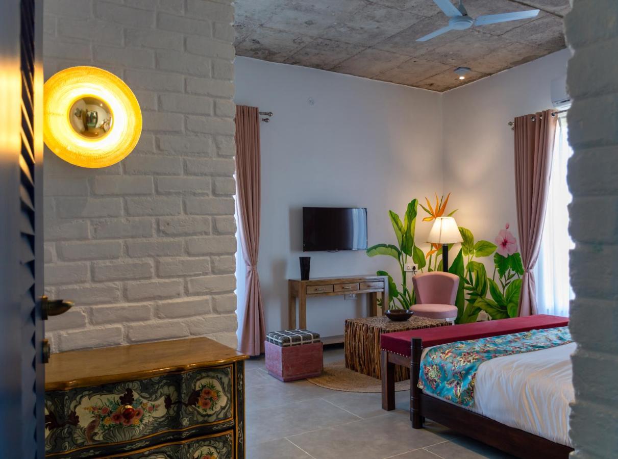 Casa Blanca Lakecity Ουνταϊπούρ Εξωτερικό φωτογραφία