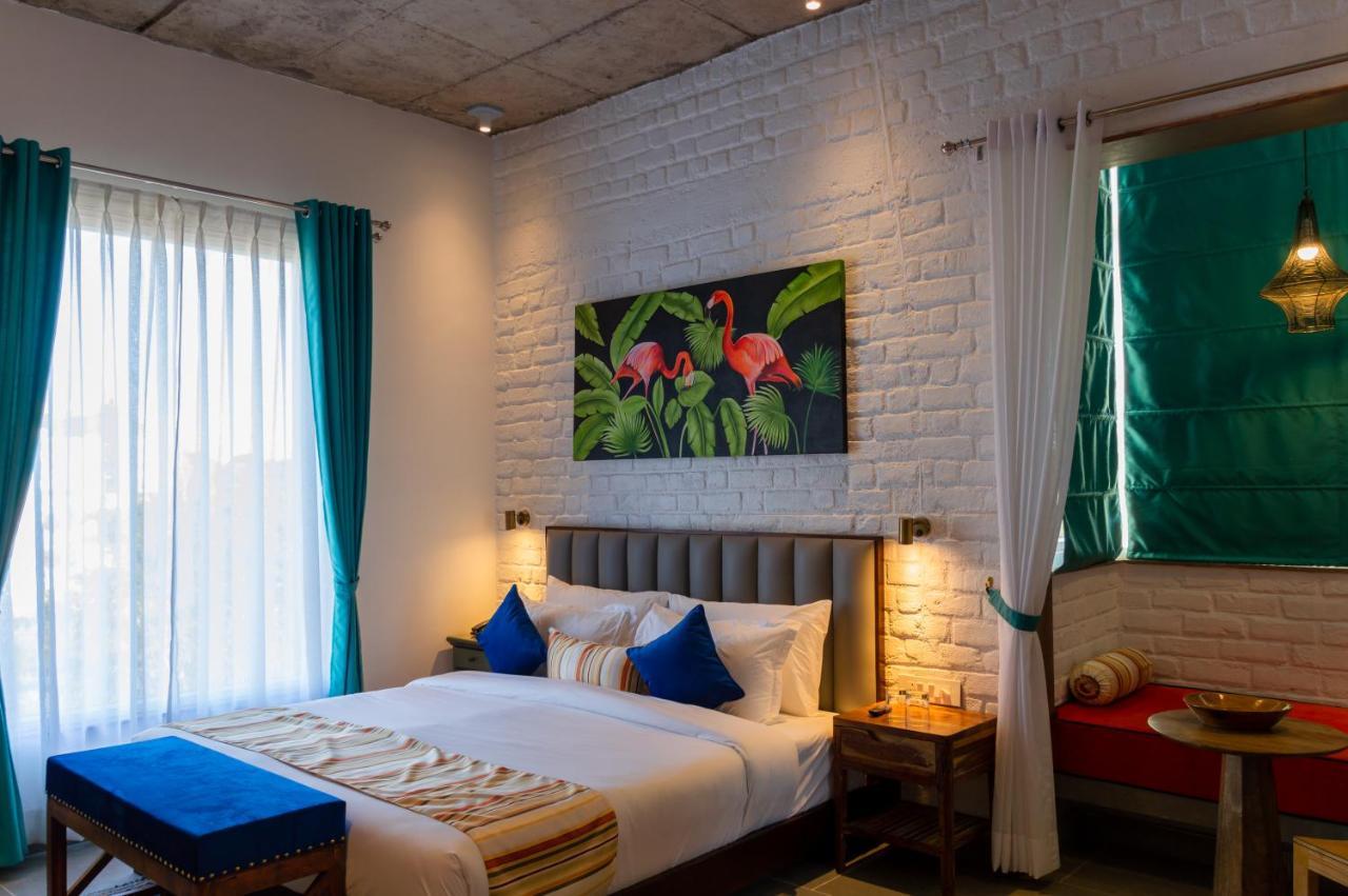 Casa Blanca Lakecity Ουνταϊπούρ Εξωτερικό φωτογραφία